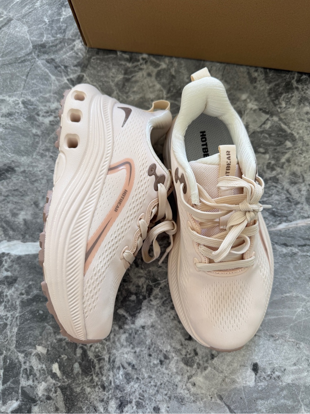 HotBear Women’s Running Beige Khaki Sneakers NWT